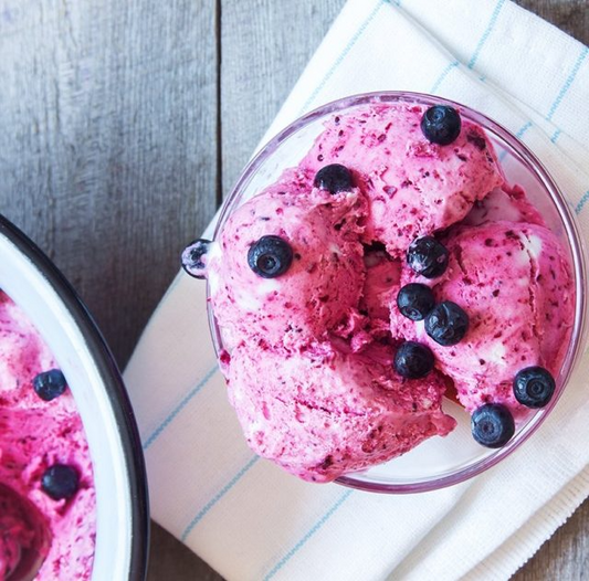 Gelado Saudável e Proteico de Frutos Vermelhos